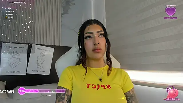 misscheelsee online show from February 6, 2025, 6:56 pm