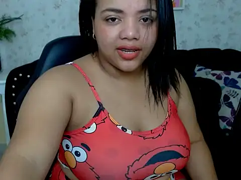 Snapshot of ximena_bunny chatting on March 7, 2025, 7:16 pm ximena bunny online show from March 7, 2025, 7:16 pm