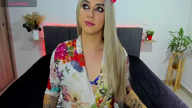 Snapshot of ashley_sans2000 chatting on November 4, 2025, 6:07 pm ashley sans2000 online show from November 4, 2025, 6:07 pm