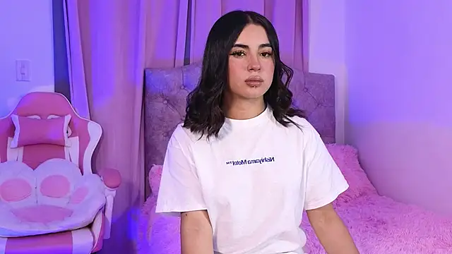 Emily-14 online show from January 30, 2025, 4:48 am