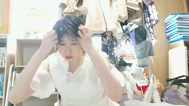 morikawa sayaka online show from October 10, 2025, 12:09 am