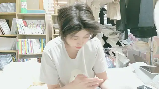 morikawa sayaka online show from December 13, 2025, 11:43 pm