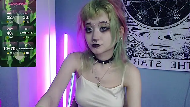 Snapshot of Milten-Trish chatting on May 21, 2026, 3:24 am Milten-Trish online show from May 21, 2026, 3:24 am