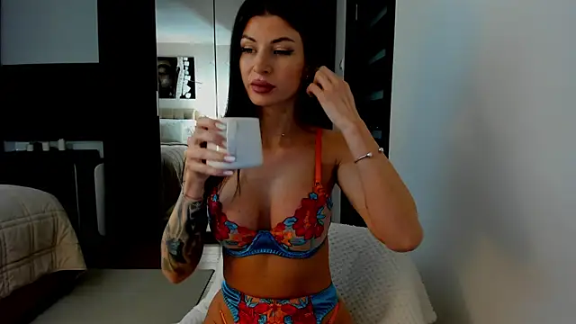 Snapshot of sweetndcrazy chatting on February 11, 2025, 7:23 am sweetndcrazy online show from February 11, 2025, 7:23 am
