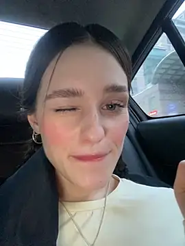 Mia Mia M online show from February 12, 2026, 2:45 pm