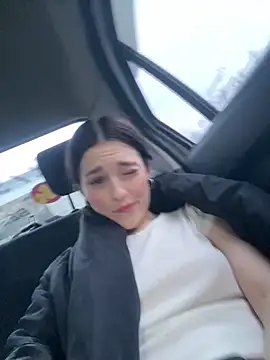 Mia Mia M online show from March 2, 2026, 2:24 pm