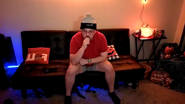 cmichaelxxx online show from October 17, 2025, 12:01 am