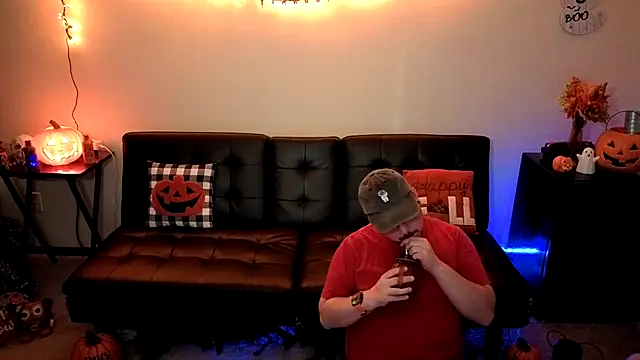 cmichaelxxx online show from October 26, 2025, 5:13 am