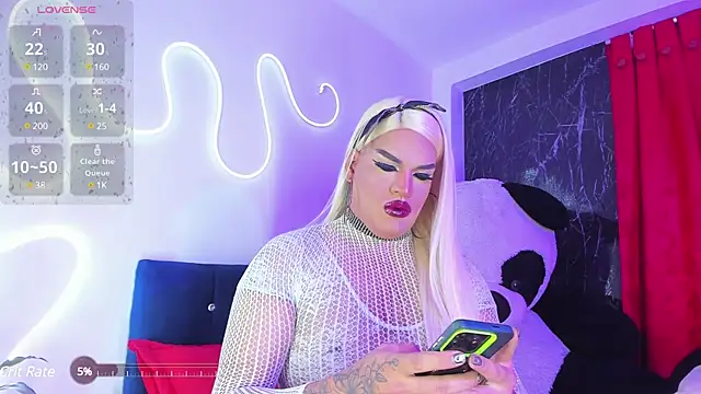 Snapshot of Missisabella_ chatting on March 15, 2025, 1:08 am Missisabella online show from March 15, 2025, 1:08 am