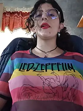 LoveElectra online show from June 2, 2026, 4:31 pm