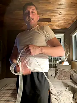 longcurved212121 online show from November 8, 2025, 10:41 pm