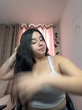 SaraBraun  online show from October 7, 2025, 4:48 pm