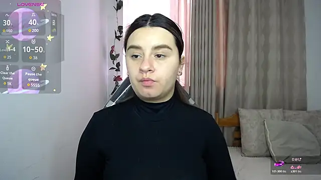 SaraBraun  online show from December 3, 2025, 4:38 pm