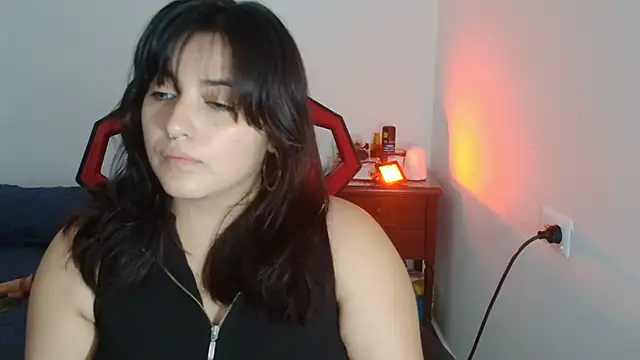 Jessica Cuteass18 online show from September 22, 2025, 2:41 pm