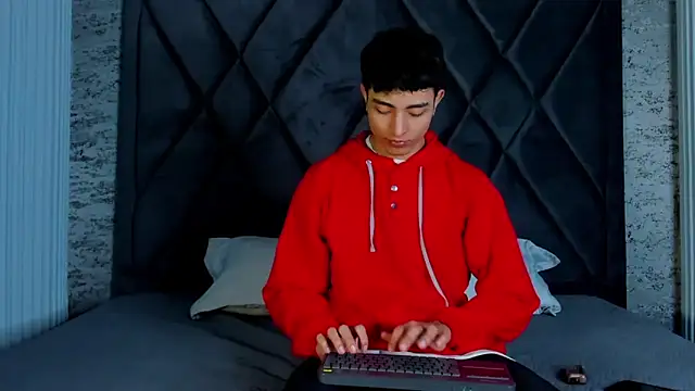 Snapshot of JoshRashfordd chatting on February 23, 2025, 12:05 pm JoshRashfordd online show from February 23, 2025, 12:05 pm