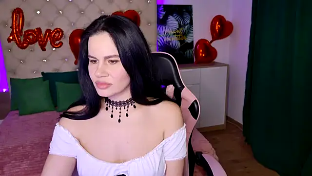 KattieSims online show from February 6, 2025, 6:02 pm