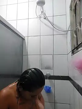 baixinhaloira online show from January 10, 2025, 12:49 am