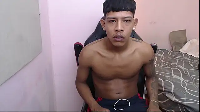 Snapshot of mr_stiven_ chatting on January 14, 2025, 6:02 am mr stiven online show from January 14, 2025, 6:02 am