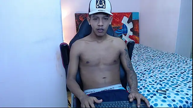 Snapshot of mr_stiven_ chatting on January 18, 2025, 7:38 am mr stiven online show from January 18, 2025, 7:38 am