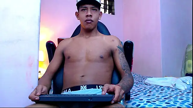 Snapshot of mr_stiven_ chatting on January 24, 2025, 6:03 am mr stiven online show from January 24, 2025, 6:03 am
