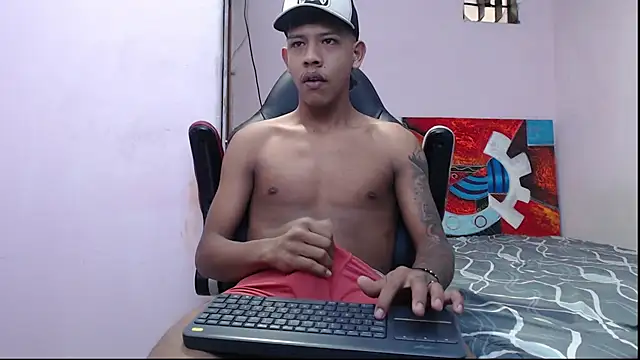 Snapshot of mr_stiven_ chatting on February 6, 2025, 7:13 am mr stiven online show from February 6, 2025, 7:13 am