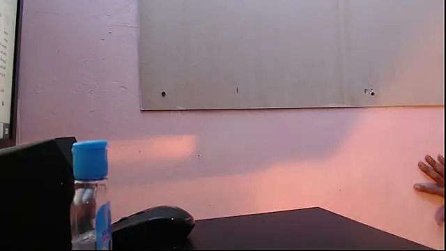 Snapshot of mr_stiven_ chatting on February 12, 2025, 3:18 am mr stiven online show from February 12, 2025, 3:18 am