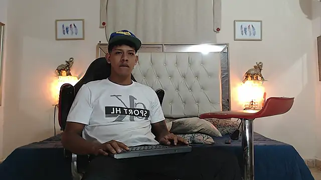 Snapshot of mr_stiven_ chatting on September 10, 2025, 2:22 am mr stiven online show from September 10, 2025, 2:22 am