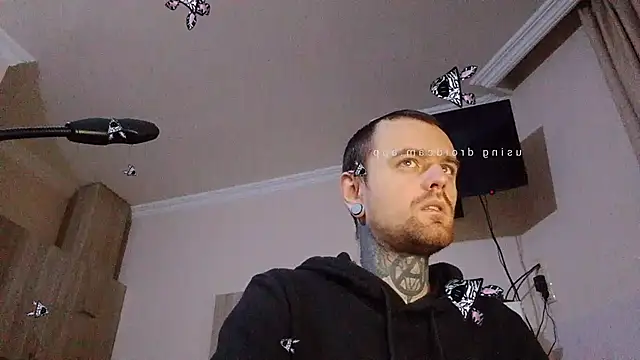 Snapshot of HappyZebra13 chatting on February 6, 2025, 5:09 pm HappyZebra13 online show from February 6, 2025, 5:09 pm