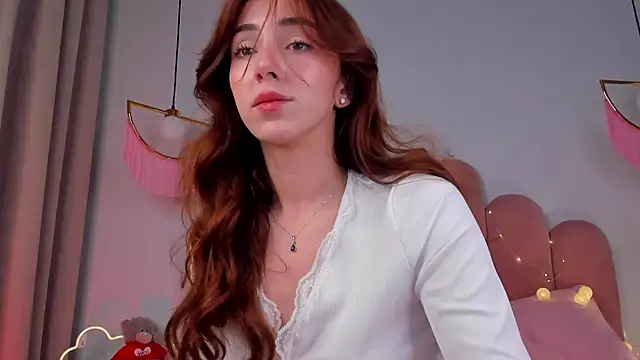 ElsaYoung online show from January 8, 2025, 11:52 pm