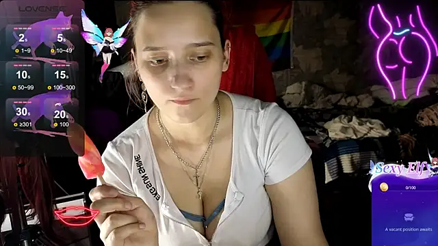 RachelPirce online show from June 16, 2026, 2:19 pm