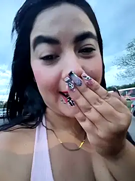 Snapshot of KathaDanger chatting on October 18, 2025, 10:32 pm KathaDanger online show from October 18, 2025, 10:32 pm