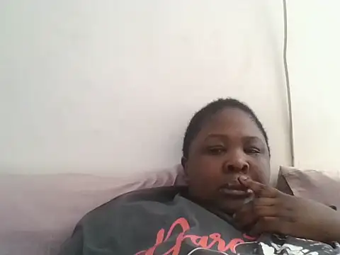 Snapshot of sexyJami23 chatting on September 22, 2025, 10:06 am sexyJami23 online show from September 22, 2025, 10:06 am