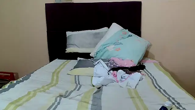 Snapshot of Bbw255 chatting on February 21, 2026, 7:26 pm Bbw255 online show from February 21, 2026, 7:26 pm