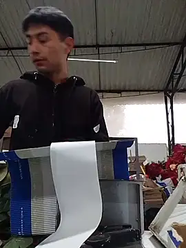 Snapshot of 1418edwar chatting on February 1, 2026, 12:15 pm 1418edwar online show from February 1, 2026, 12:15 pm