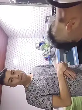 Snapshot of 1418edwar chatting on February 14, 2026, 12:07 am 1418edwar online show from February 14, 2026, 12:07 am