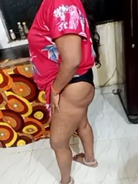  Hot-Couple online show from June 3, 2026, 7:30 pm