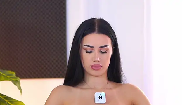 Jenna Day online show from October 21, 2025, 9:10 am