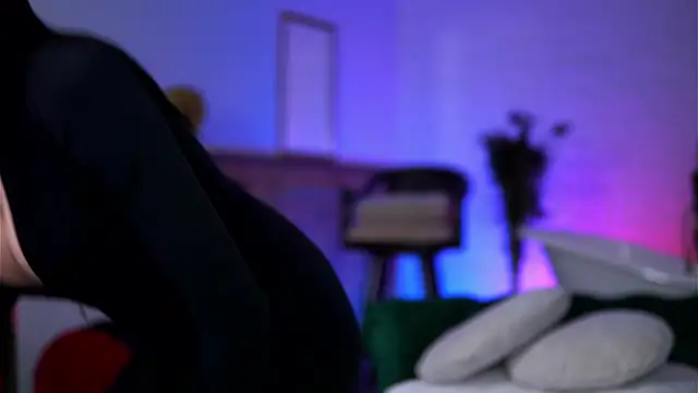 Jenna Day online show from February 1, 2026, 6:56 am