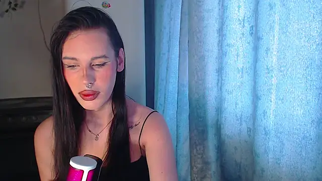 Cassie Bae online show from May 7, 2026, 12:32 pm