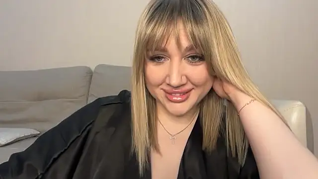 VickyLove047 online show from April 18, 2026, 6:50 am