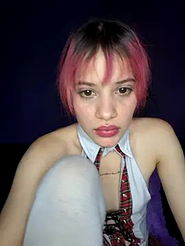 franchezkavegaaa online show from February 18, 2025, 2:38 pm