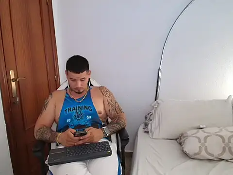 Geishastudios online show from September 15, 2025, 1:44 pm