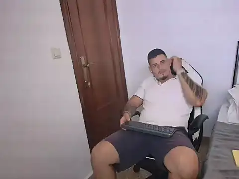 Geishastudios online show from October 8, 2025, 1:42 pm