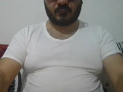 UrfavSlaveBitch online show from February 1, 2026, 4:38 pm