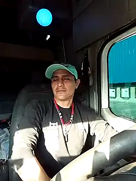 NewBe9D9 online show from February 26, 2025, 11:26 pm