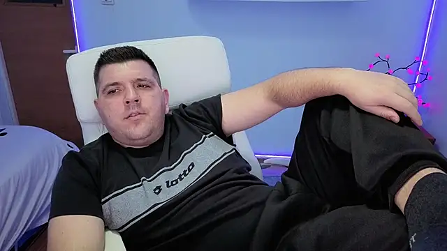 JasonJacks online show from October 11, 2025, 3:32 pm