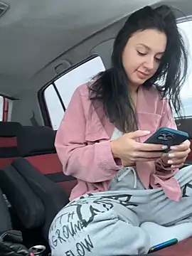 JulliaVegas online show from January 7, 2025, 3:24 am