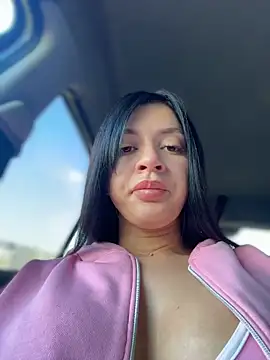 JulliaVegas online show from June 1, 2026, 12:23 am