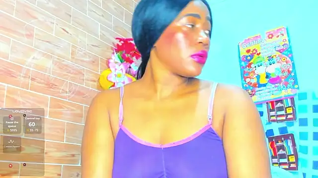 yonsol abril online show from December 13, 2025, 8:04 pm