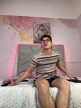 Snapshot of JACK_BLOSSOM_ chatting on December 22, 2024, 11:44 am JACK BLOSSOM online show from December 22, 2024, 11:44 am